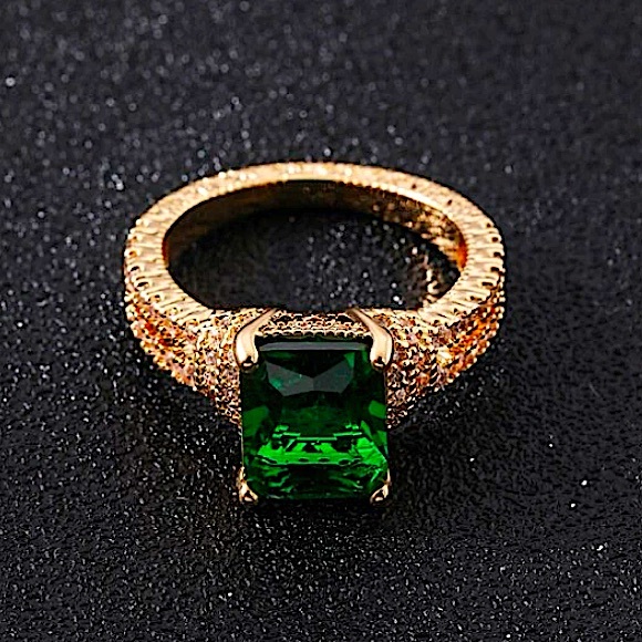 GOLD EMERALD RING 18K GOLD PLATED RING SIZE 7 - Picture 2 of 9